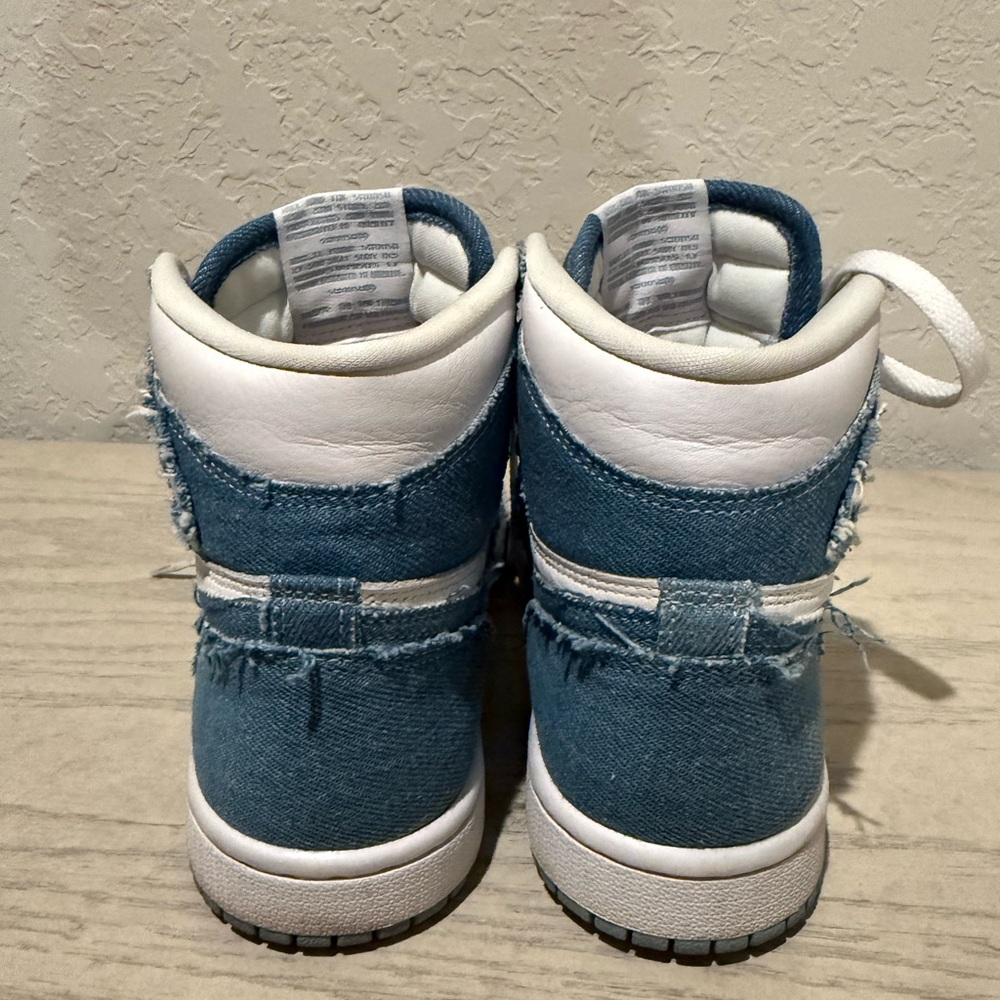 Excellent condition Authentic Womens denim retro Jordan 1s size 6.5 - Picture 3 of 4